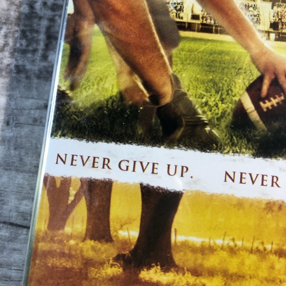 Facing The Giants New DVD c. 2007 Christian Movie Football Anamorphic Widescreen - Picture 6 of 16